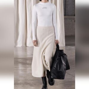 NWT ZARA 100% WOOL SKIRT
